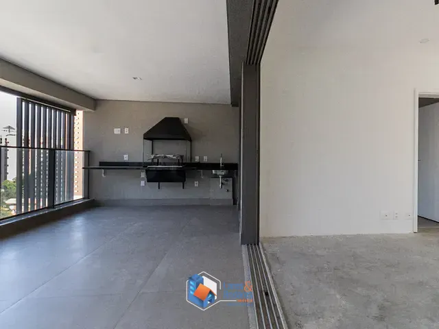 Apartamento com 160m² 3 quartos e 5 banheiros, à venda, no bairro Vila Nova Conceição em São Paulo