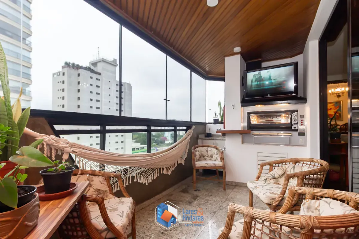Apartamento, 3 quartos, 230 m² - Foto 2