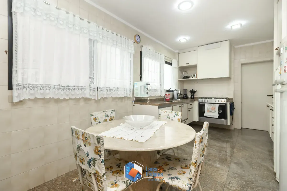 Apartamento, 3 quartos, 230 m² - Foto 13