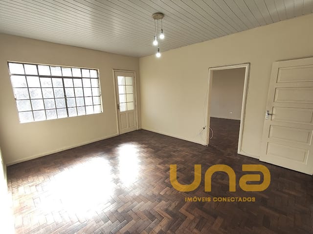 Apartamento 2 quartos e 1 banheiro, para alugar, no bairro AGUA VERDE em Curitiba