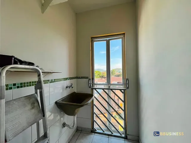 Apartamento com 54m² 2 quartos e 1 banheiro, para alugar, no bairro Centro em Bertioga