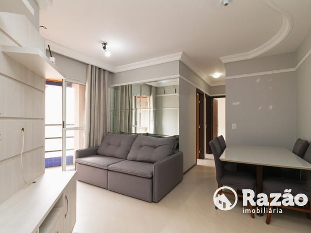 Apartamento 3 quartos e 2 banheiros, para alugar, no bairro Novo Mundo em Curitiba