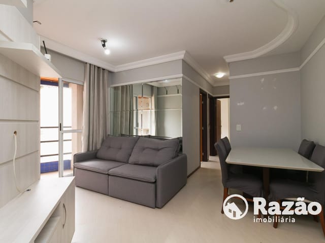 Apartamento 3 quartos e 2 banheiros, para alugar, no bairro Novo Mundo em Curitiba