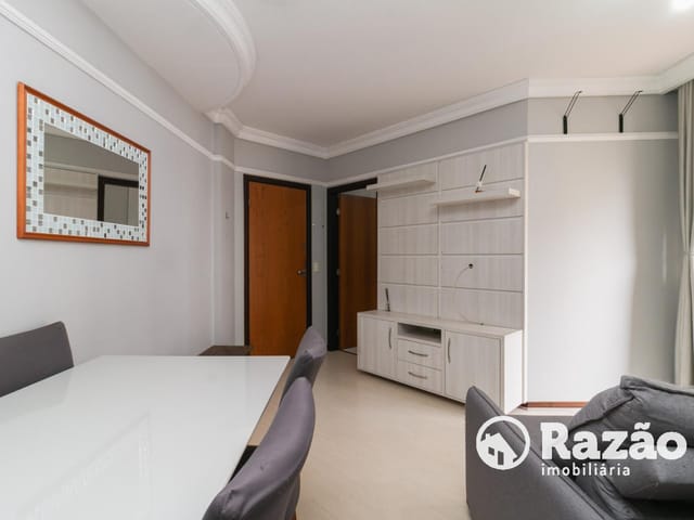 Apartamento 3 quartos e 2 banheiros, para alugar, no bairro Novo Mundo em Curitiba