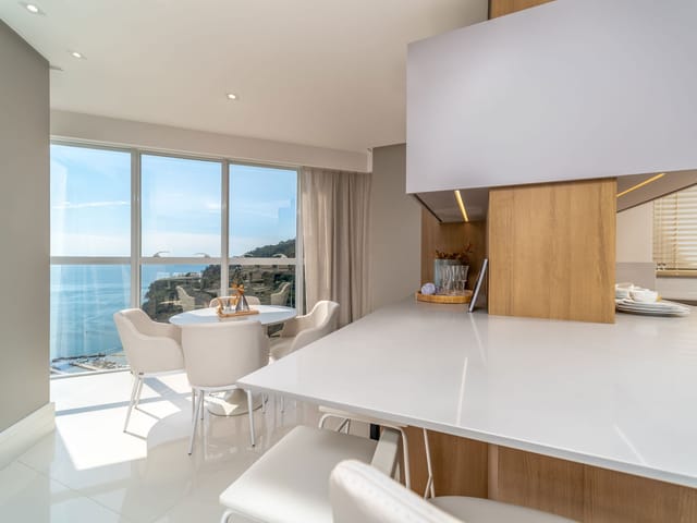 Apartamento com 462m² 4 quartos e 4 banheiros, à venda, no bairro Centro em Balneário Camboriú
