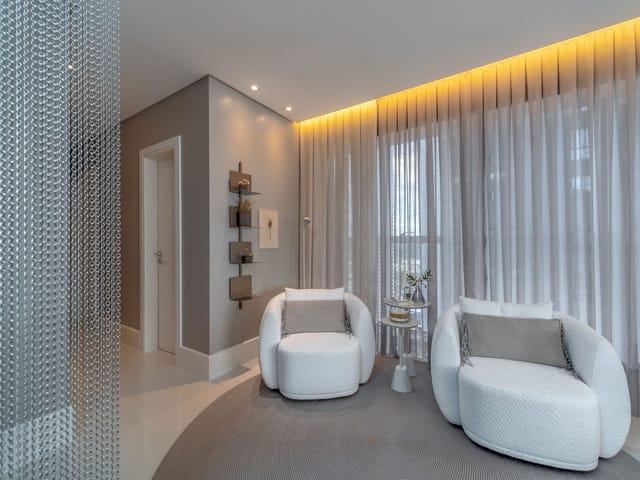 Apartamento com 462m² 4 quartos e 4 banheiros, à venda, no bairro Centro em Balneário Camboriú