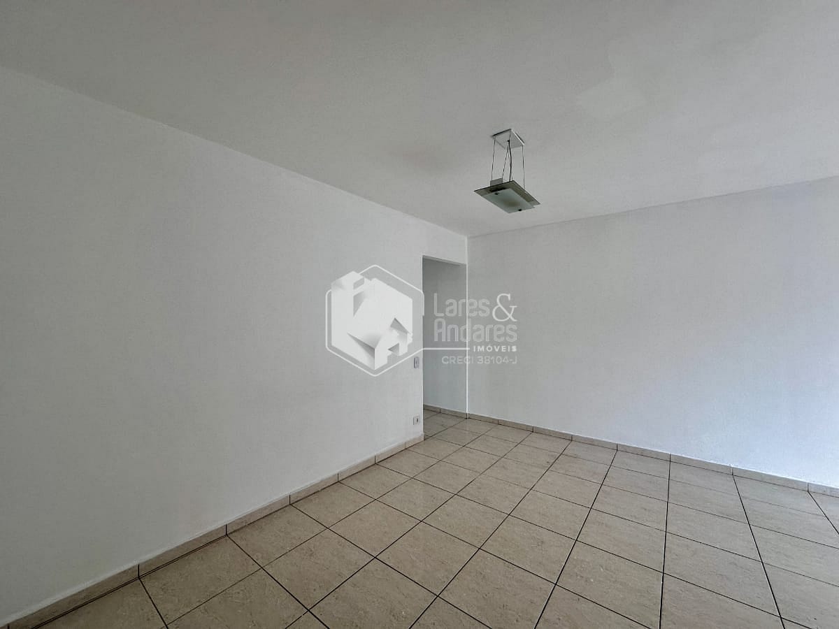 Apartamento à venda com 3 quartos, 96m² - Foto 3