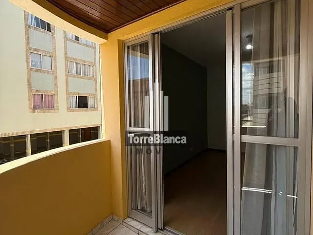 Apartamento com 152m² 3 quartos e 2 banheiros, à venda, no bairro Uvaranas em Ponta Grossa