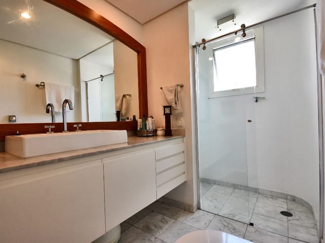Apartamento com 615m² 4 quartos e 4 banheiros, à venda, no bairro Campo Belo em São Paulo
