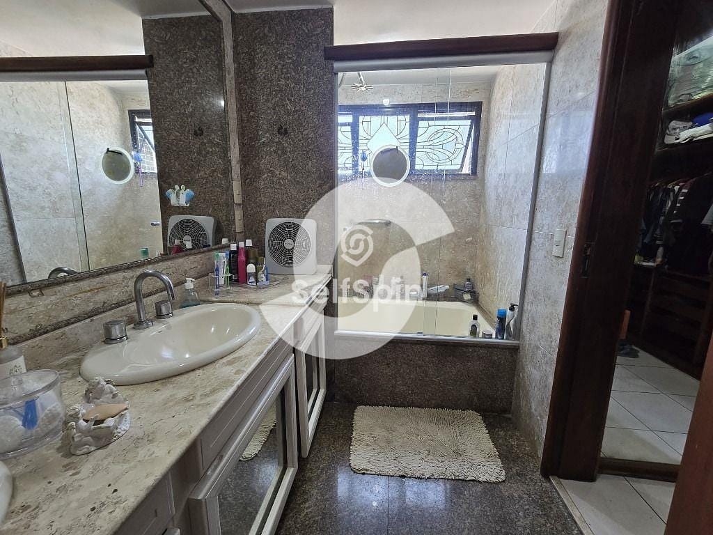 Apartamento, 4 quartos, 270 m² - Foto 31