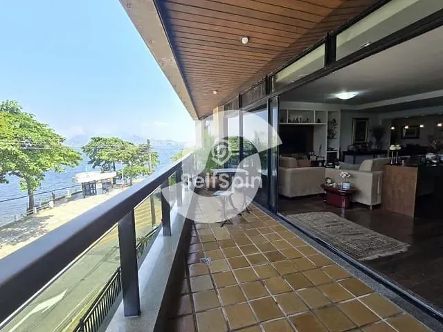 Apartamento 4 quartos e 3 banheiros, para alugar, no bairro Boa Viagem em Niterói