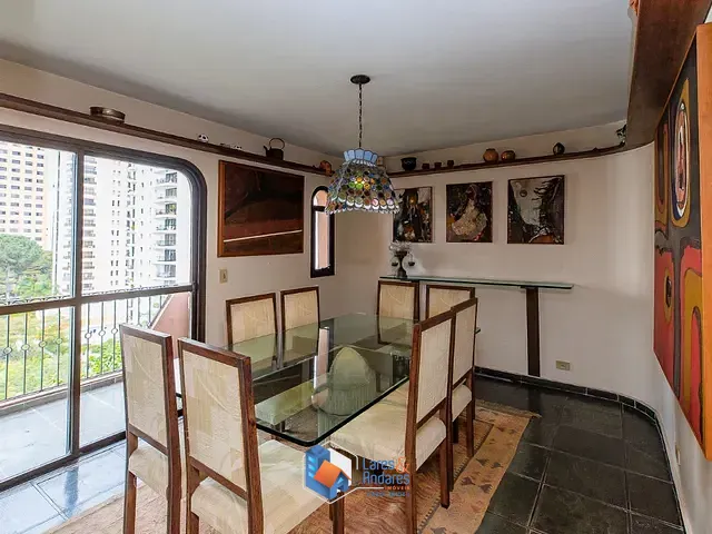 Apartamento com 210m² 3 quartos e 3 banheiros, à venda, no bairro Moema em São Paulo