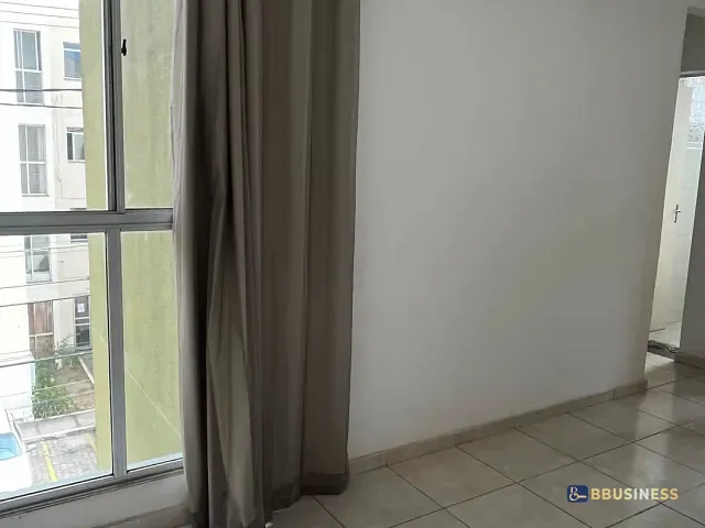Apartamento 2 quartos e 1 banheiro, para alugar, no bairro Parque Turf Club em Campos dos Goytacazes