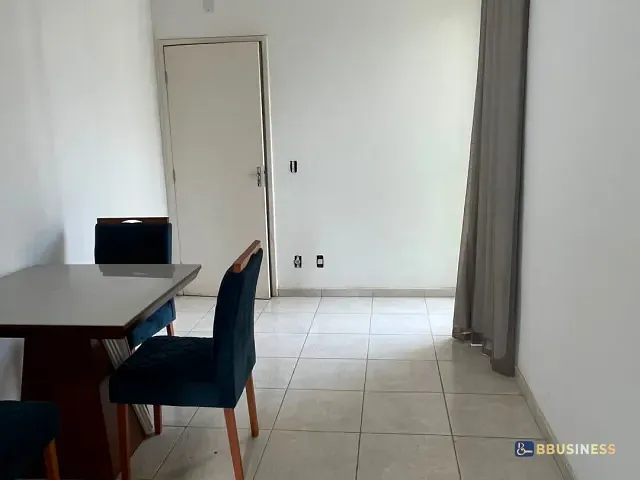 Apartamento 2 quartos e 1 banheiro, para alugar, no bairro Parque Turf Club em Campos dos Goytacazes