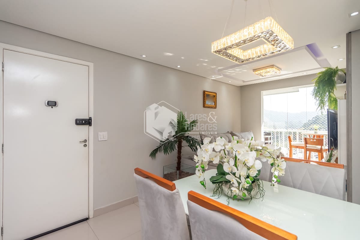 Apartamento à venda com 2 quartos, 49m² - Foto 4