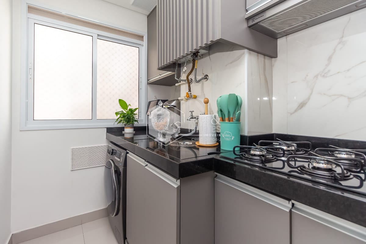 Apartamento à venda com 2 quartos, 49m² - Foto 18