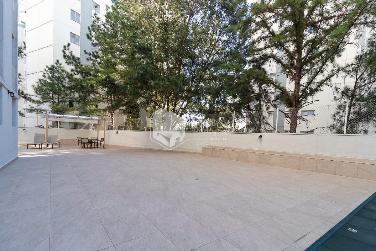 Apartamento à venda com 3 quartos, 121m² - Foto 35