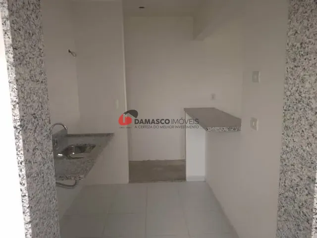 Apartamento 2 quartos e 1 banheiro, à venda, no bairro Campestre em Santo André