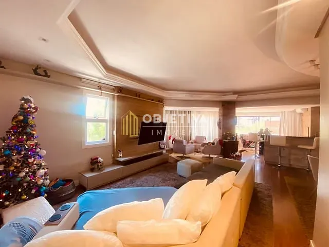 Apartamento com 200m² 3 quartos e 2 banheiros, à venda, no bairro Centro em Novo Hamburgo