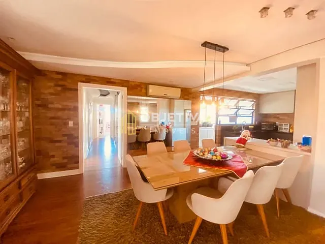 Apartamento com 200m² 3 quartos e 2 banheiros, à venda, no bairro Centro em Novo Hamburgo