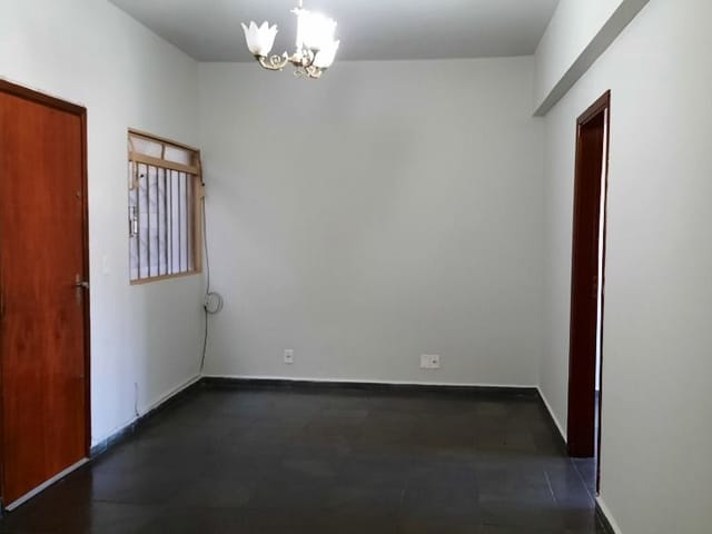 Foto do Apartamento - Apartamento com 2 dormitórios, 10 m² - venda por R$ 200.000,00 ou aluguel por R$ 800,00/mês - Nossa Senhora da Abadia - Uberaba/MG | ZUCATO IMOBILIARIA LTDA