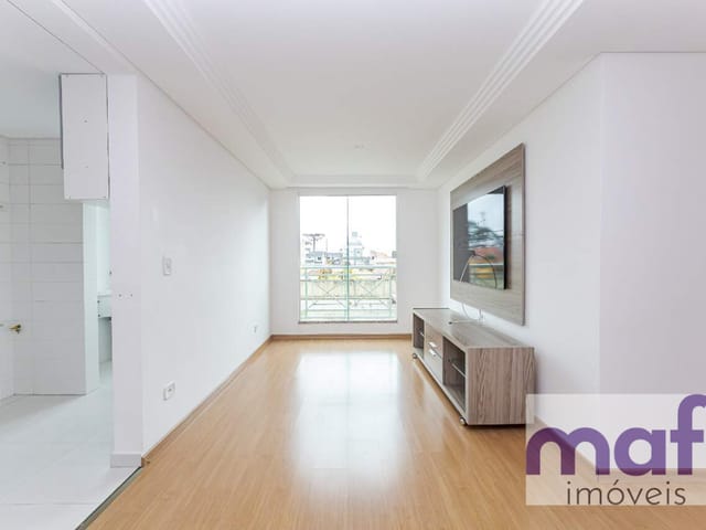 Apartamento com 63m² 2 quartos e 1 banheiro, para alugar, no bairro Vargem Grande em Pinhais