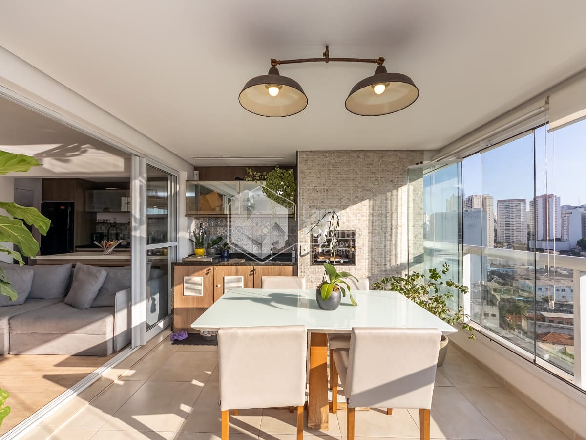 Apartamento à venda com 3 quartos, 103m² - Foto 1