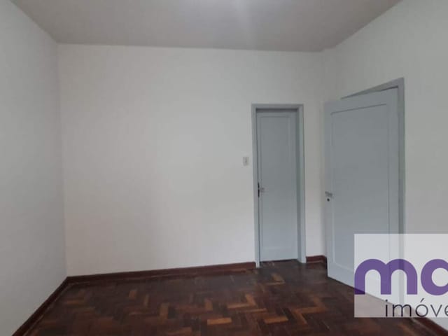 Apartamento com 49m² 1 quarto e 1 banheiro, para alugar, no bairro Centro em Curitiba