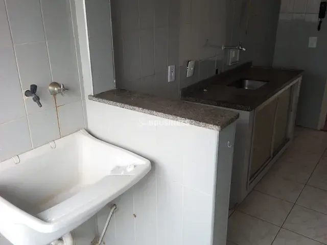 Apartamento 2 quartos e 1 banheiro, para alugar, no bairro Centro em Campos dos Goytacazes