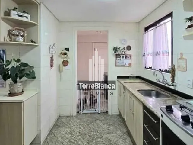 Apartamento com 178m² 3 quartos e 2 banheiros, à venda, no bairro Centro em Ponta Grossa