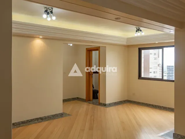 Apartamento com 234m² 4 quartos e 3 banheiros, à venda, no bairro Centro em Ponta Grossa