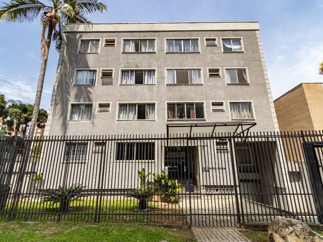 Apartamento 2 quartos e 1 banheiro, à venda, no bairro Bigorrilho em Curitiba