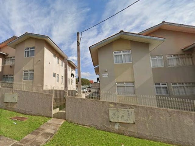 Apartamento térreo à venda, Uvaranas, Ponta Grossa, PR