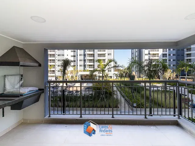 Apartamento com 31000m² 3 quartos e 4 banheiros, à venda, no bairro City América em São Paulo