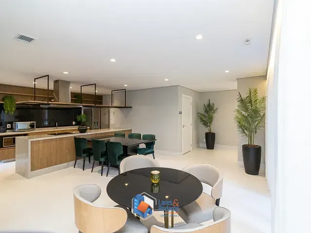 Apartamento com 31000m² 3 quartos e 3 banheiros, à venda, no bairro City América em São Paulo