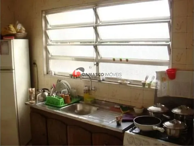 Apartamento 2 quartos e 1 banheiro, à venda, no bairro Vila Scarpelli em Santo André
