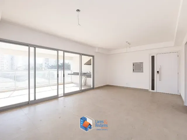 Apartamento com 121m² 3 quartos e 3 banheiros, à venda, no bairro Vila Sofia em São Paulo