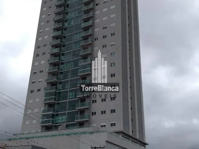 Apartamento com 228m² 3 quartos e 3 banheiros, à venda, no bairro Uvaranas em Ponta Grossa