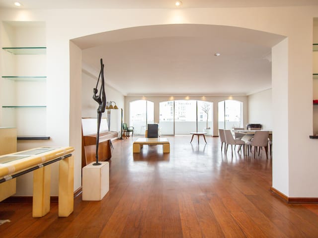 Foto do Apartamento - Apartamento para venda em Santa Cecília com 3 quartos, sendo 1 suíte , 268m² | Lares e Andares Imóveis