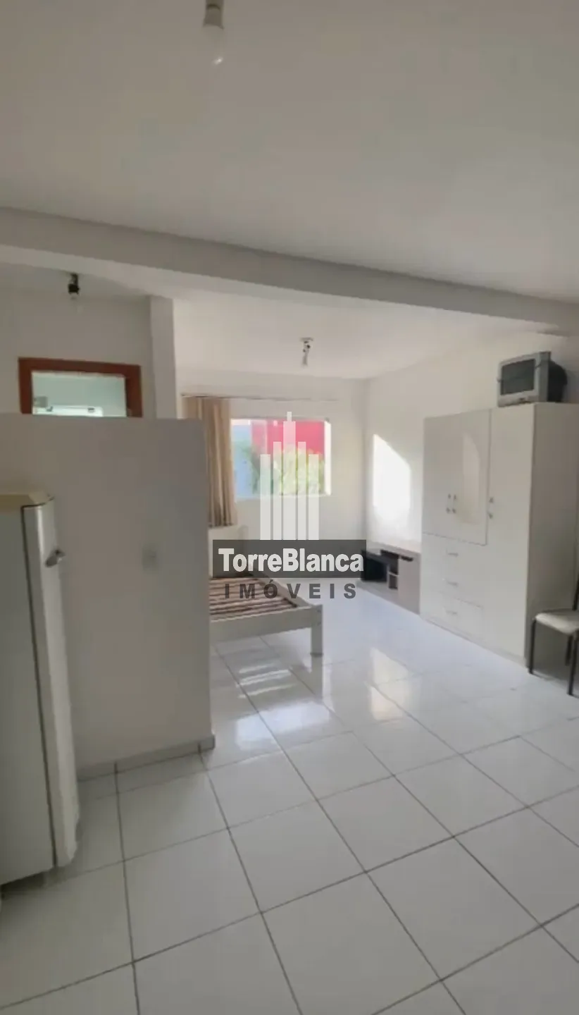 Apartamento, 1 quarto, 27 m² - Foto 2