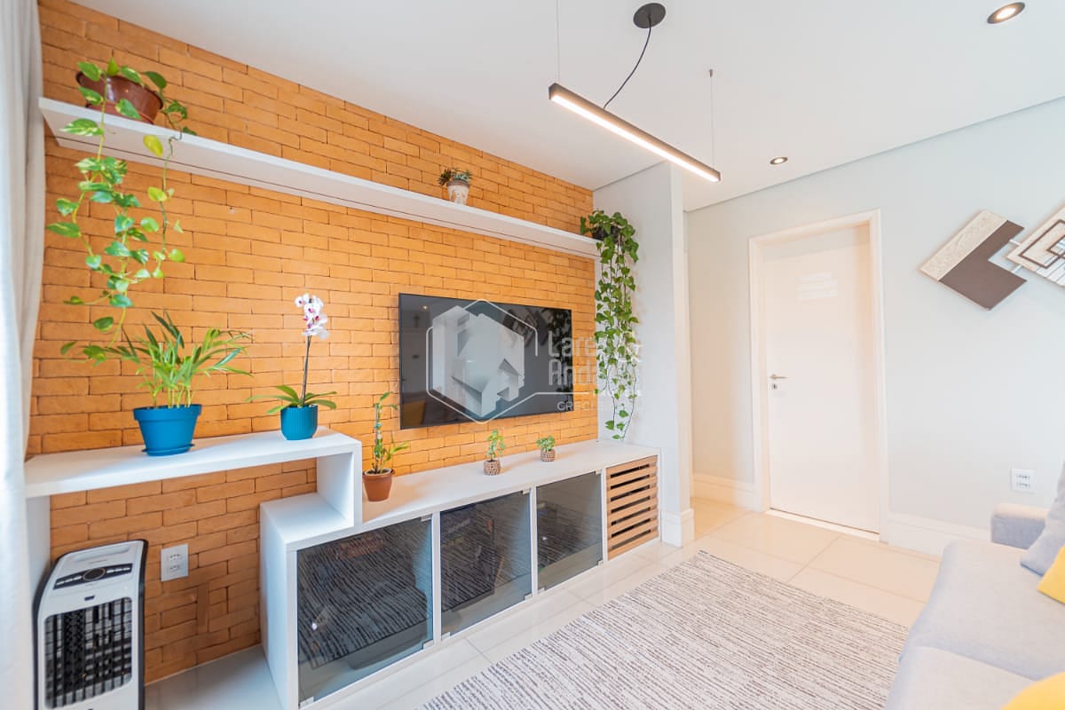 Apartamento à venda com 2 quartos, 80m² - Foto 2