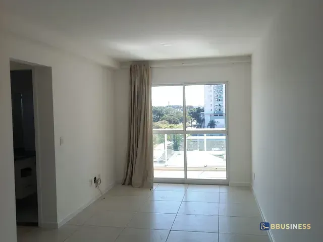 Apartamento 2 quartos e 3 banheiros, para alugar, no bairro Parque Tamandaré em Campos dos Goytacazes