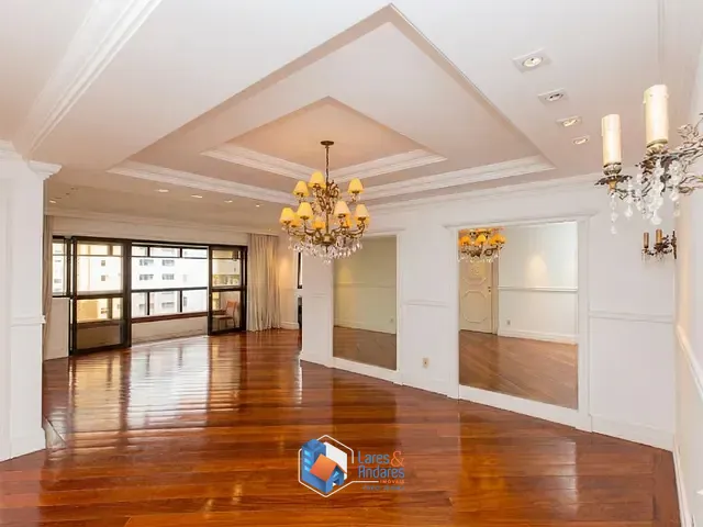 Apartamento com 155m² 4 quartos e 5 banheiros, à venda, no bairro Moema em São Paulo