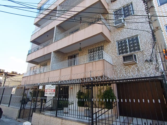 Foto do Apartamento - Excelente oportunidade! Apartamento a venda 2 quartos, Varanda com vaga. Aproximadamente 72m² na Rua Tomas Lopes, Penha Circular, RJ. Aceitamos propostas!!! | Hilmar