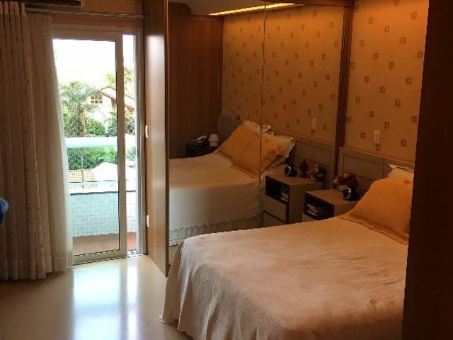 Foto do Apartamento - Belíssimo Apartamento no Aquarius, Edifício Casablanca, 153 m2, 4 Dorms, 3 Suítes, 3 Vagas!!! | RUSSI IMÓVEIS