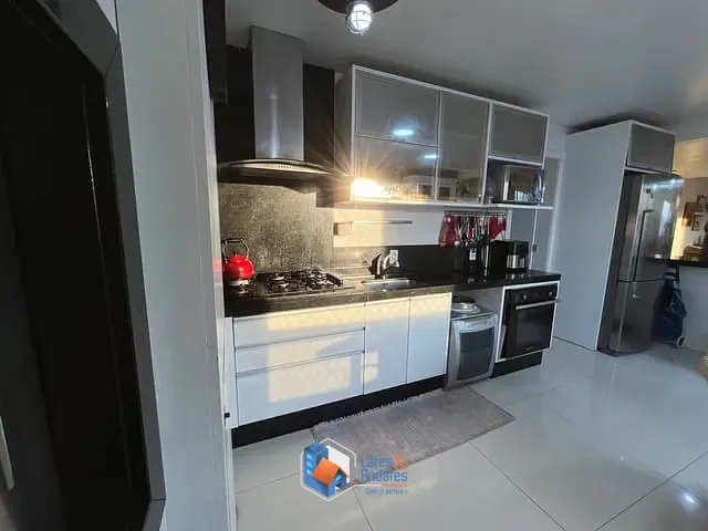 Apartamento com 175m² 4 quartos e 4 banheiros, à venda, no bairro Centro em Balneário Camboriú