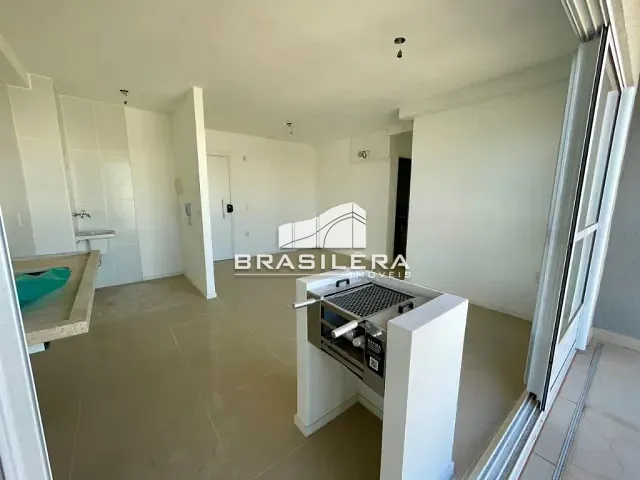 Apartamento 2 quartos e 2 banheiros, à venda, no bairro Setor Coimbra em Goiânia