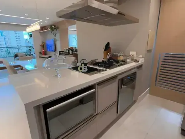 Apartamento 3 quartos e 2 banheiros, à venda, no bairro Indianópolis em São Paulo