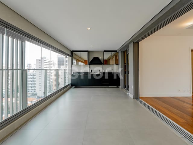 Apartamento com 160m² 3 quartos e 4 banheiros, à venda, no bairro Vila Olímpia em São Paulo