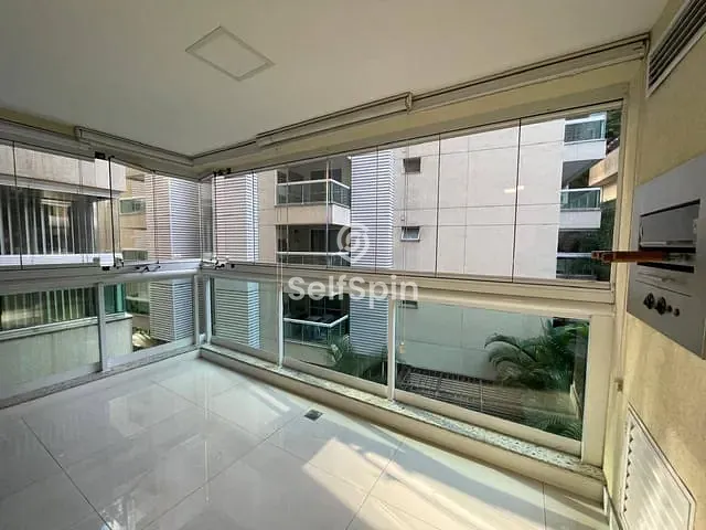 Apartamento com 55m² 1 quarto e 1 banheiro, para alugar, no bairro Icaraí em Niterói